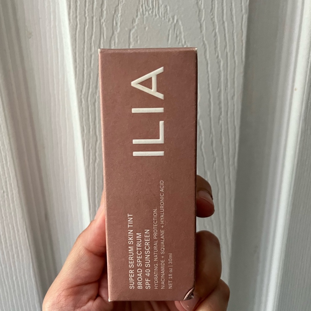 ILIA super serum skin tint